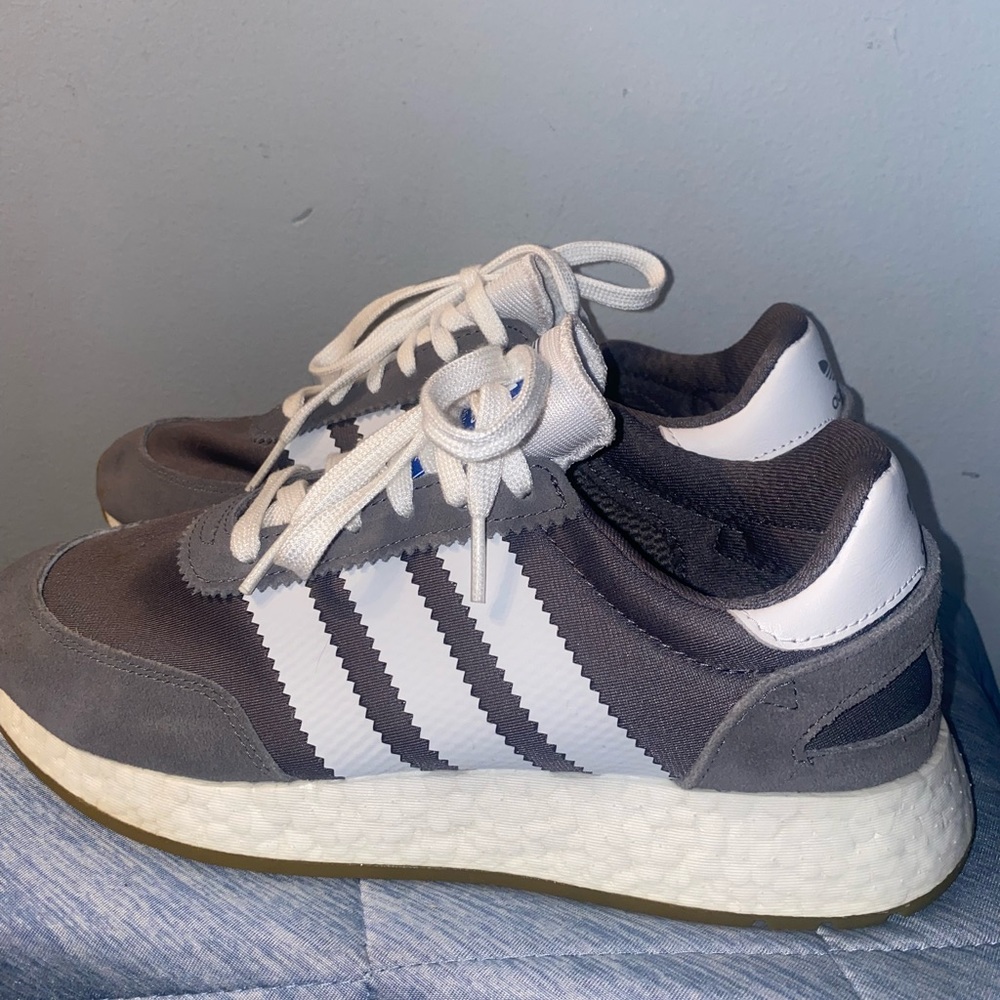 Adidas sneaker
